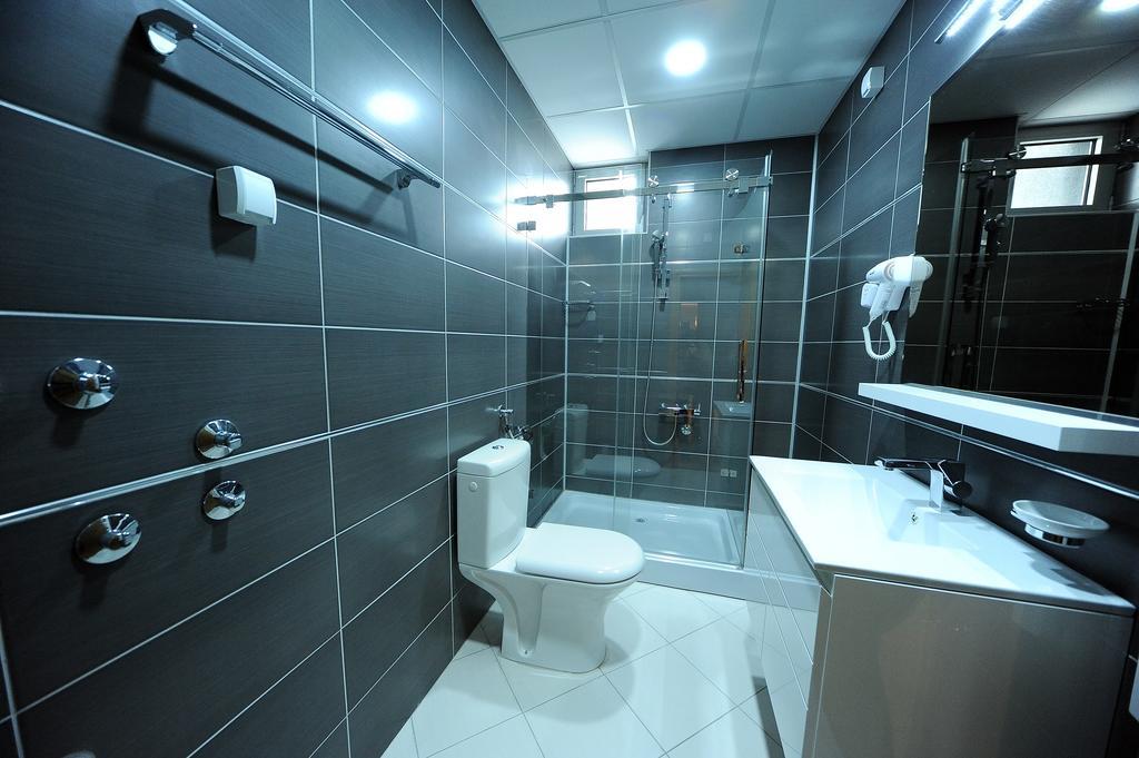 Garni Uni Elita Lux Hotel Ni Værelse billede
